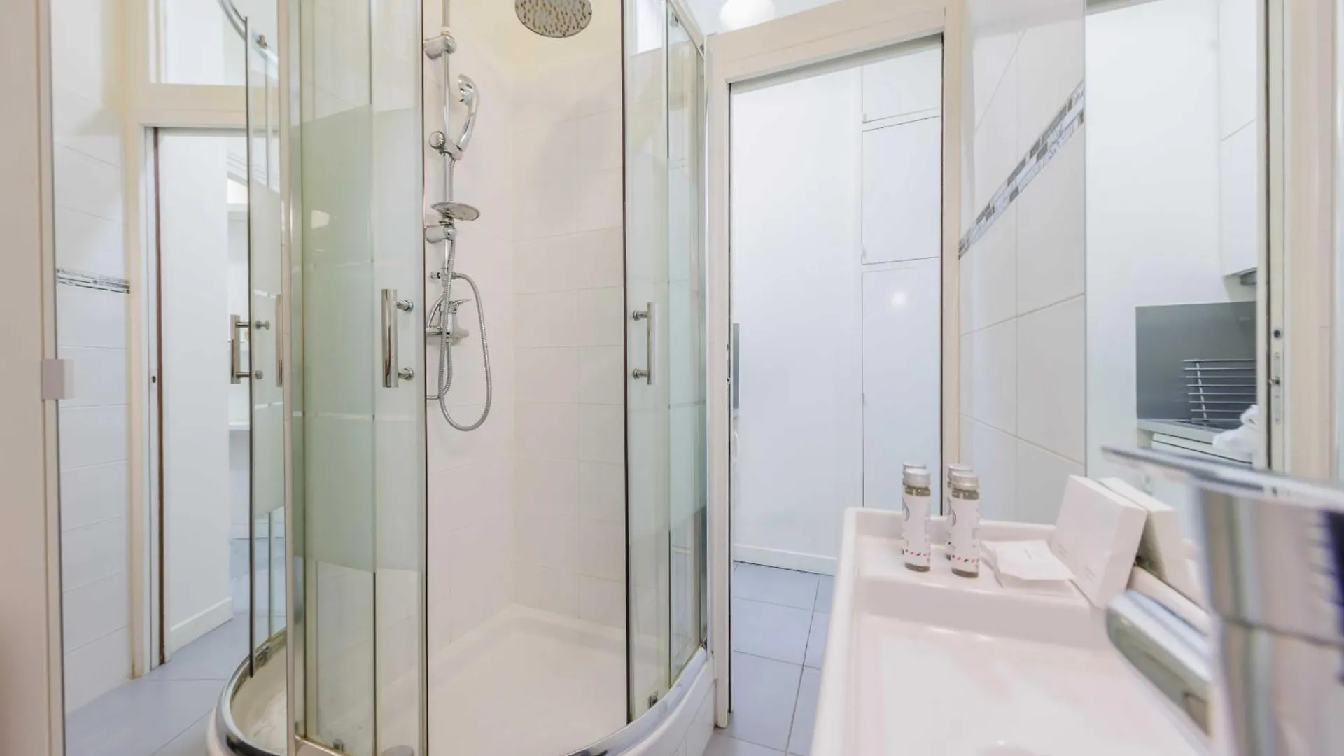 Charming Studio - 2P - Jardin Du Luxembourg باريس 0*,